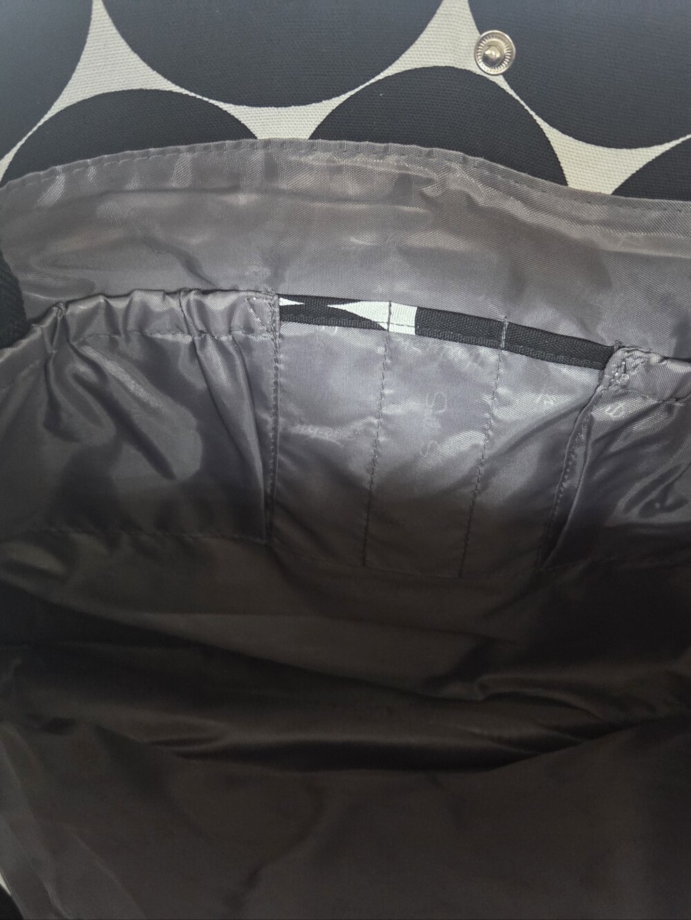 Thirty one Black & White Polka Dot Laptop Bag - Stylish Everyday Carry - Picture 5 of 16